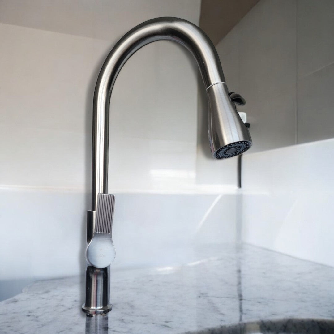 Nysha Pull Out Kitchen Faucet, Model M7